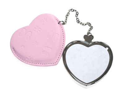 Espejo Corazón Portátil con Tapa de Piel